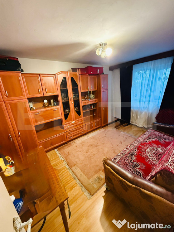 Apartament 3 camere-zona Noua