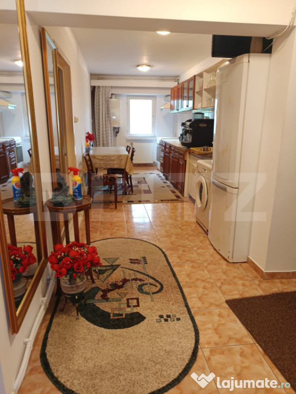 Apartament 3 camere, 65 mp, decomandat zona Dumbrava Nord