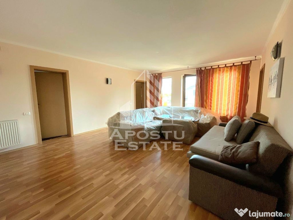 Casa individuala cu 7 camere,3 bai si garaj, P+1, zona Ar...