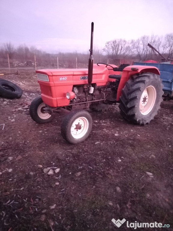Tractor Fiat 640