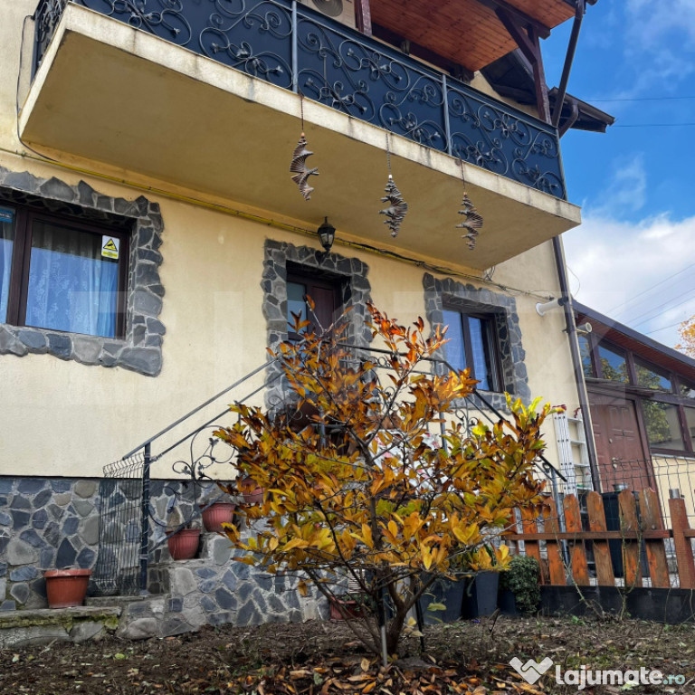 Casa Horpaz,130 mp totali,terasa spatioasa,la strada asfalat