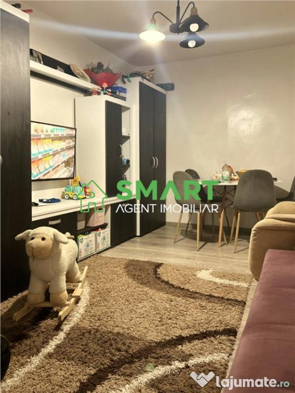 Apartament 3 camere. Arad, zona Aurel Vlaicu, Aleea Neptun