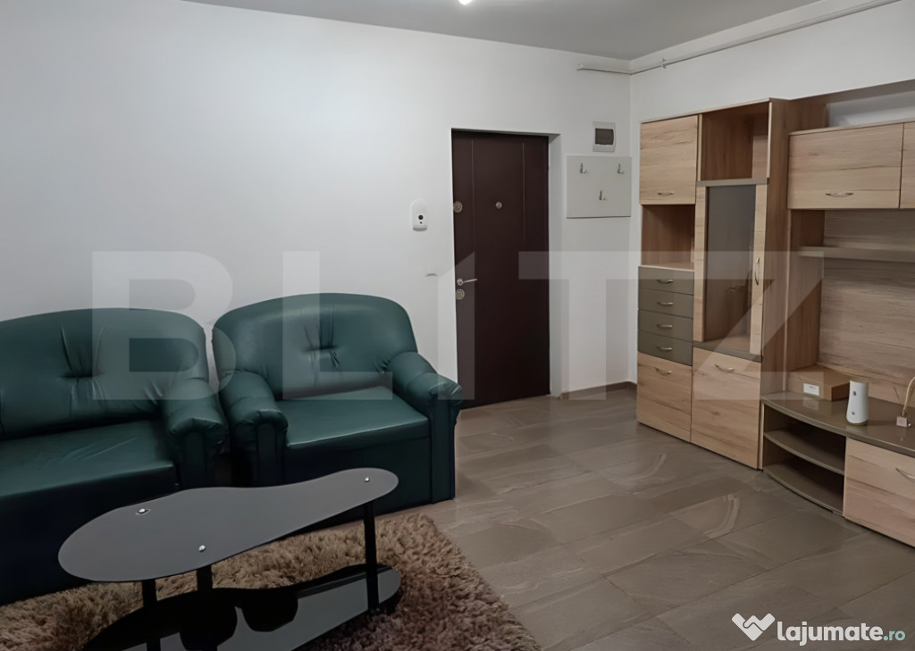 Apartament 3 camere, parcare, 55 mp, zona Subcetate