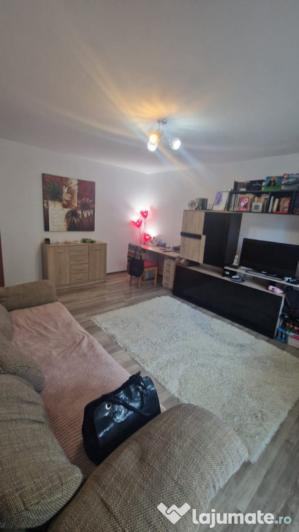 Apartament 2 camere, intrare in cartierul Racadau 121900 Eur