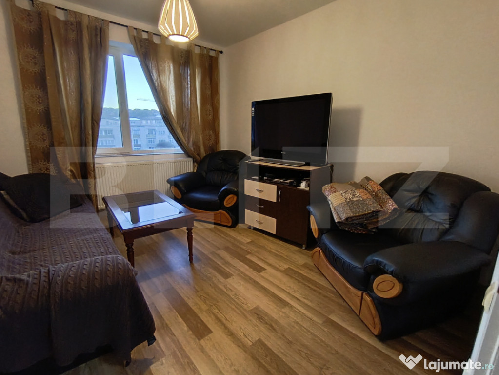 Apartament cu 4 camere finisat și utilat