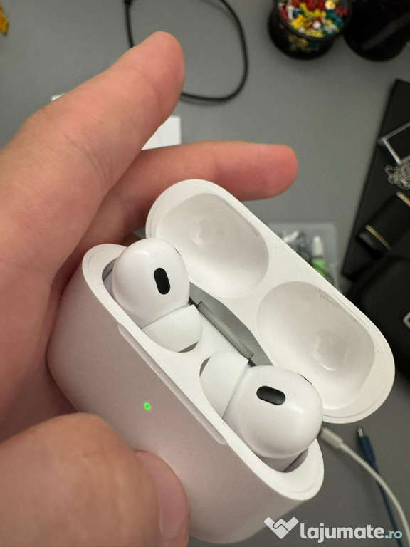 Airpods pro 2-sigilate,cutie si accesorii