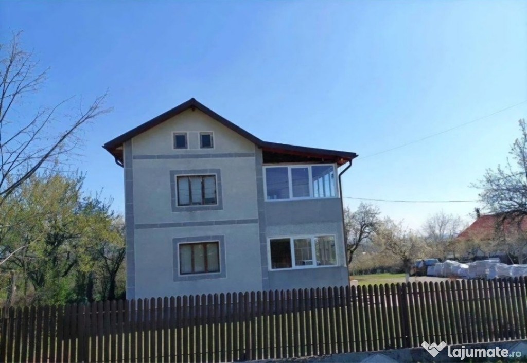 Vand Casa (Dealul Viilor -Hintesti)