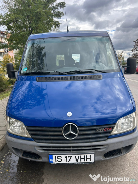 Vand Mercedes Sprinter 211 CDI 2001 8+1 locuri 2.2