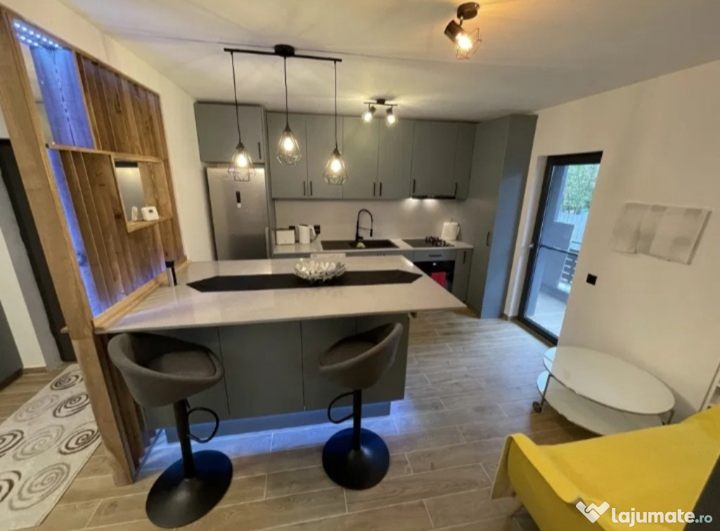 Închiriez apartament 2 camere