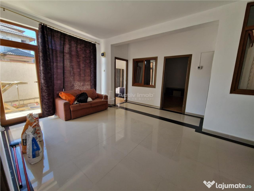 Casa pe sol, eleganta - Piata Mare