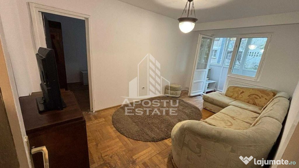 Apartament 2 camere, semidecomandat, zona Elisabetin