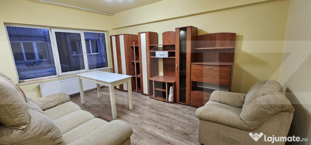 Garsonieră decomandată, 30 mp, zona Gării – Sf.Gheorghe