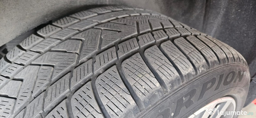 4 Cauciuri Pirelli Scorpion Winter Run Flat (X6 M50)