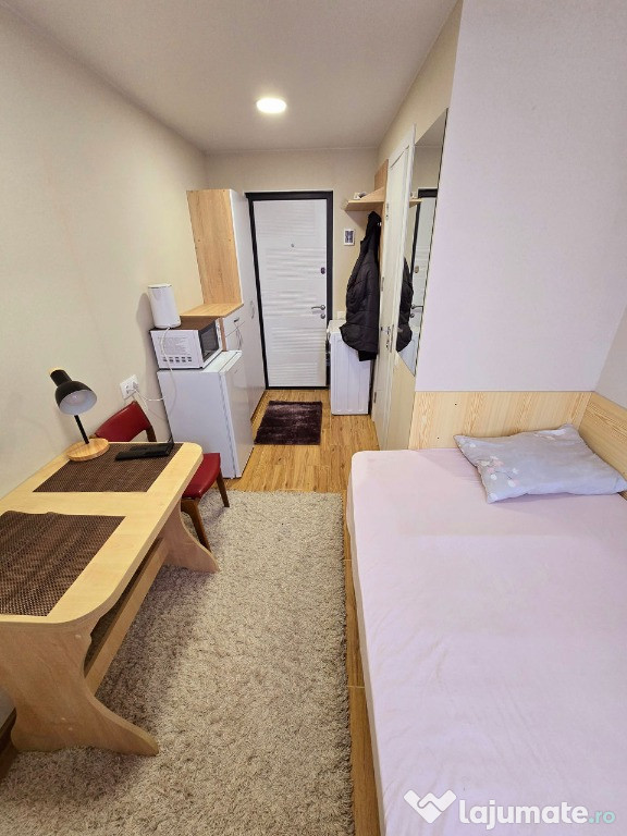 Garsoniera de inchiriat in zona Victoriei