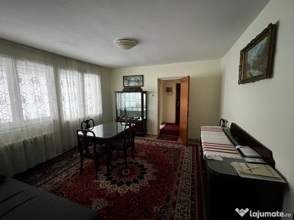 Apartament 3 camere, zona Alexandru Obregia