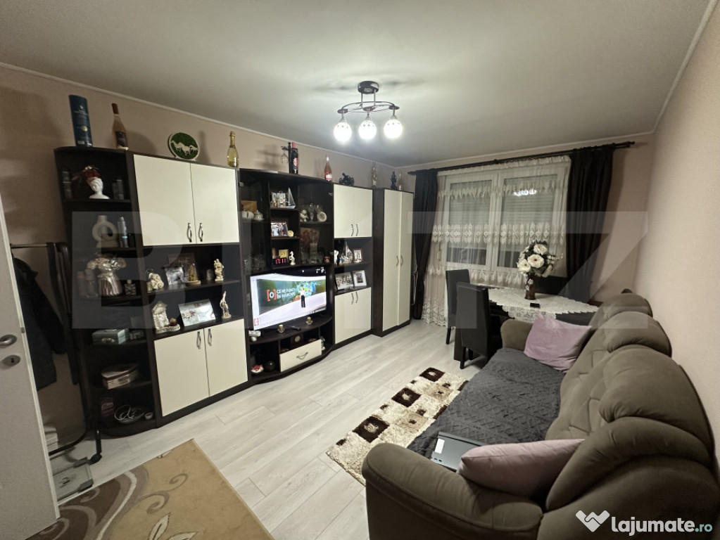 Apartament 2 camere, 38.50 mp, zona Carpați 1