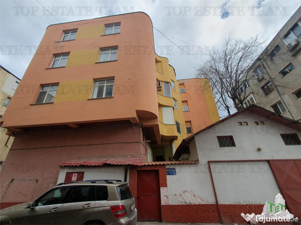 Spatiu Ultracentral 37 birouri in curs de apartamentare Cons