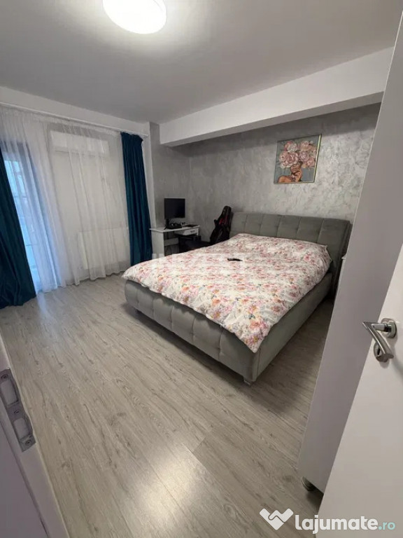 APARTAMENT CU 2 CAMERE, DECOMANDAT, ETAJ 1