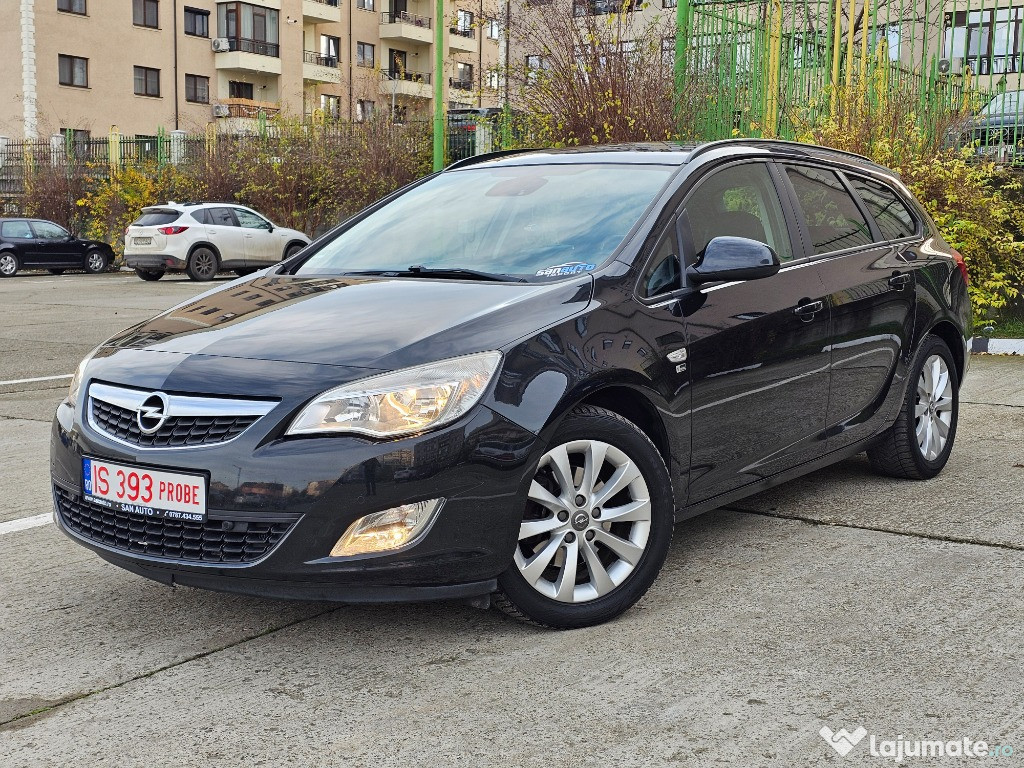 Opel Astra J 2012 1.7 CDTI 110 CP euro 5 / RATE fara avans