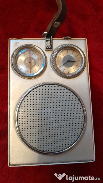 Vand radio - ceas vintage de colectie din perioada comunista