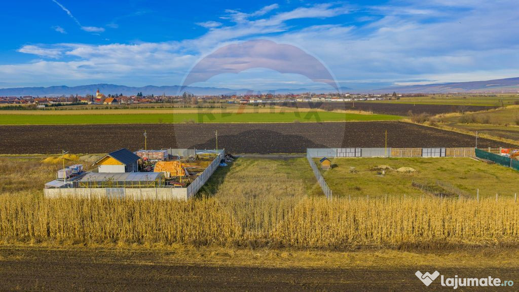 Teren intravilan 800mp Bod / Strada Iasomiei/ zona agreme...