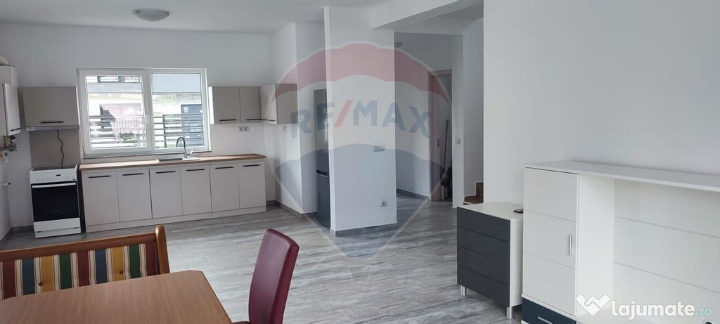 DE INCHIRIAT CASA MODERNA