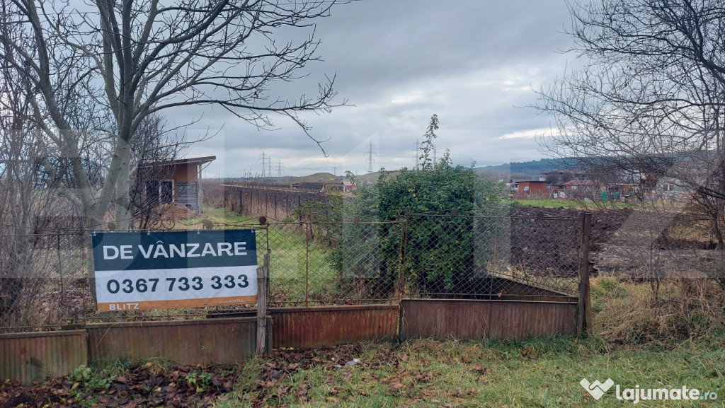 Teren cu potențial rezidențial în dezvoltare 2.000 mp str