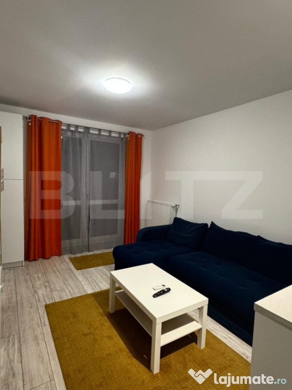 Apartament de vanzare, cu 2 camere, intermediar, zona Tracto