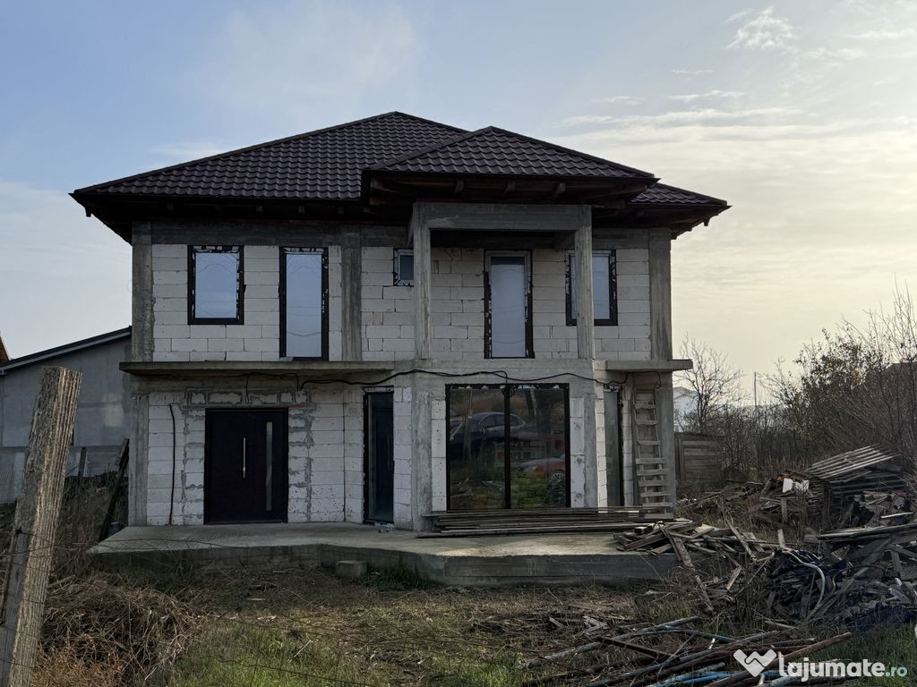 Casa/Vila 7 camere zona Sud