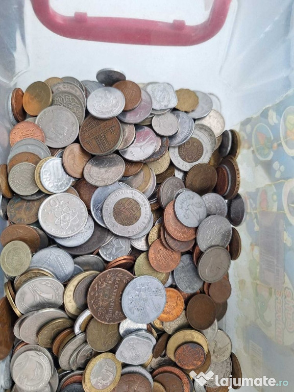 Vând sau schimb monede romania și străine