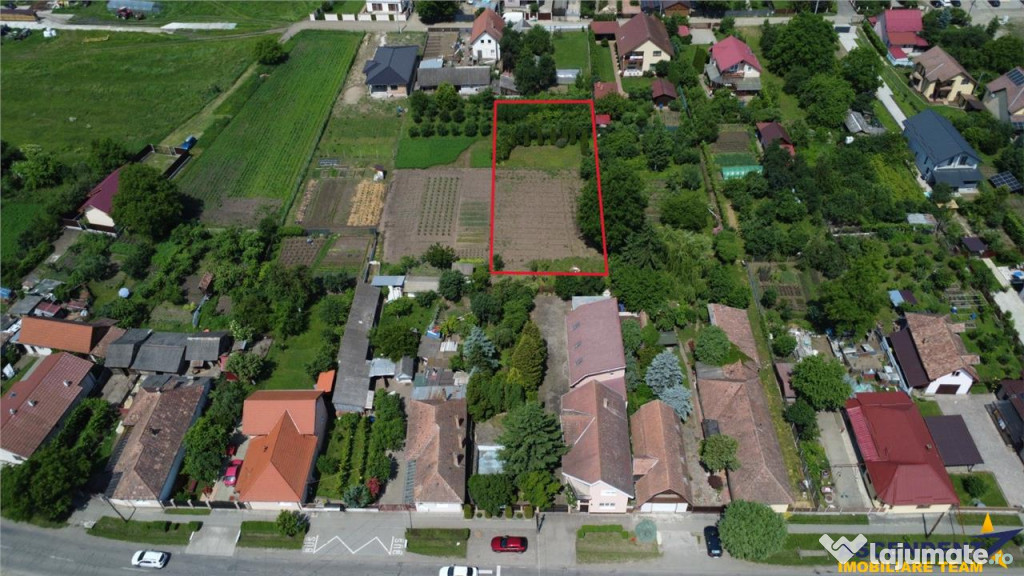 1.300mp teren intravilan,livada,utilitati,locatie premium:re