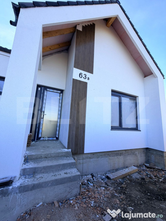 Casă/DUPLEX SPATIOS, cu 3 dormitoare și teren de 350 mp ?