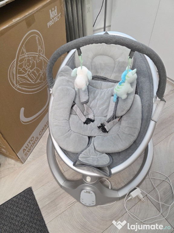 Leagăn electric pentru copii