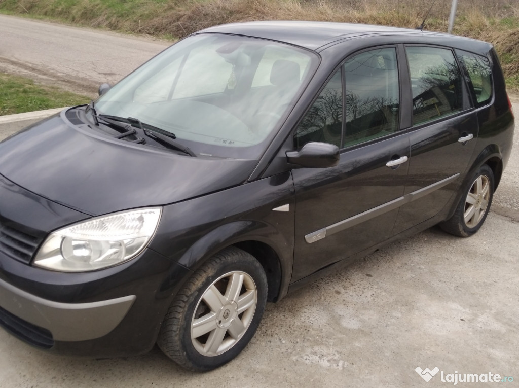 Renault Scenic 7 locuri
