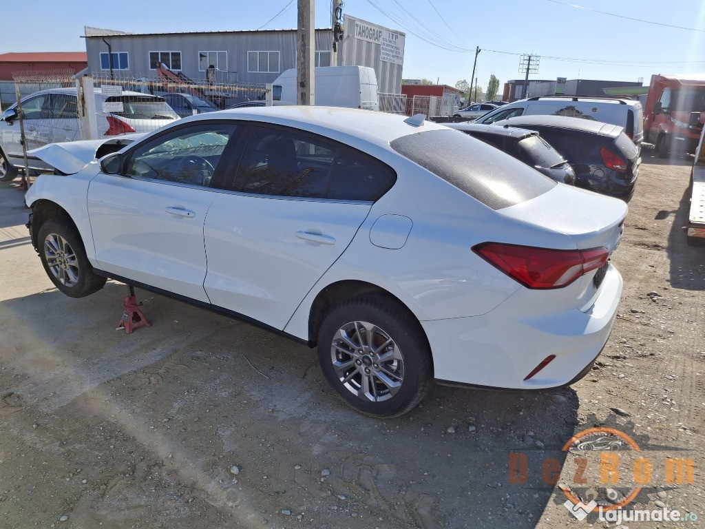 Dezmembrez Ford Focus 4 Facelift Sedan 1.5 EcoBlue Y9DA 115 cai