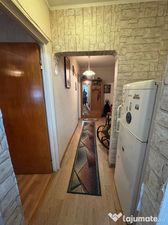 Apartament 3 camere Valea Rosie 8-Bucuresti, sect 6