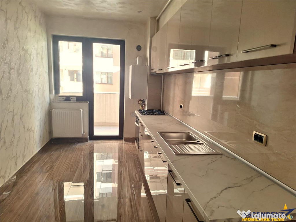 Apartament 2 camere,peste 80mp, decomandat, 2 bai,Isaran,Tra