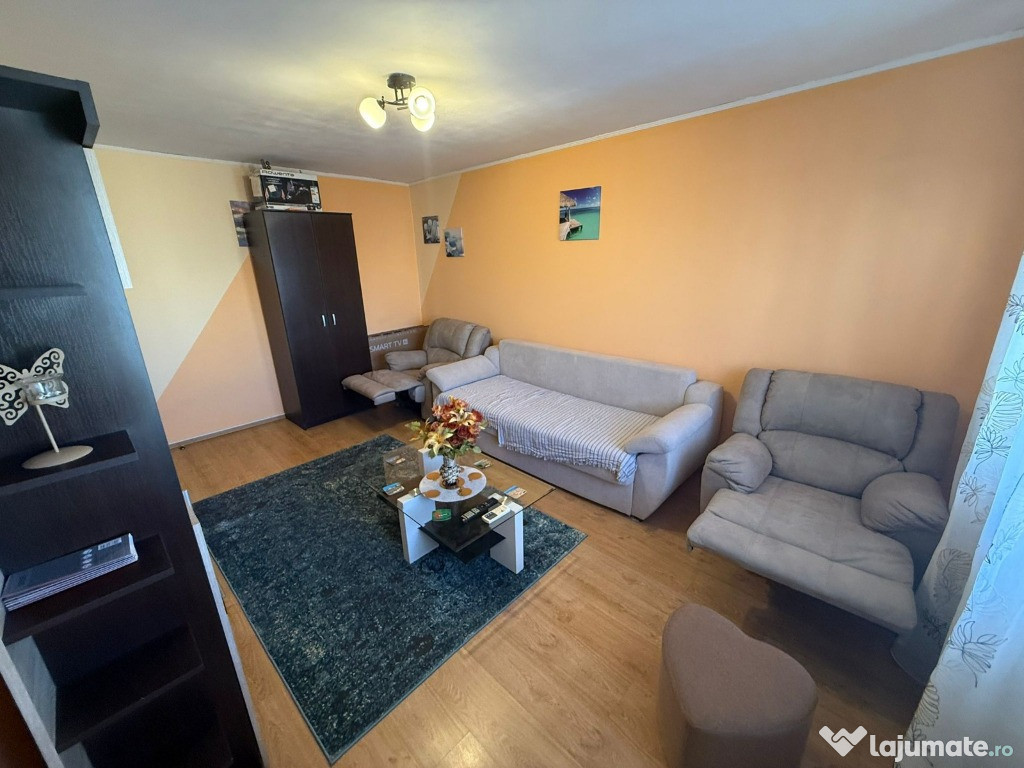 Inchiriez Apartament 2 camere, proprietar, zona Rahova (Pecineaga)