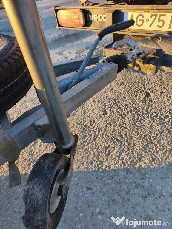 Vand remorca apicola