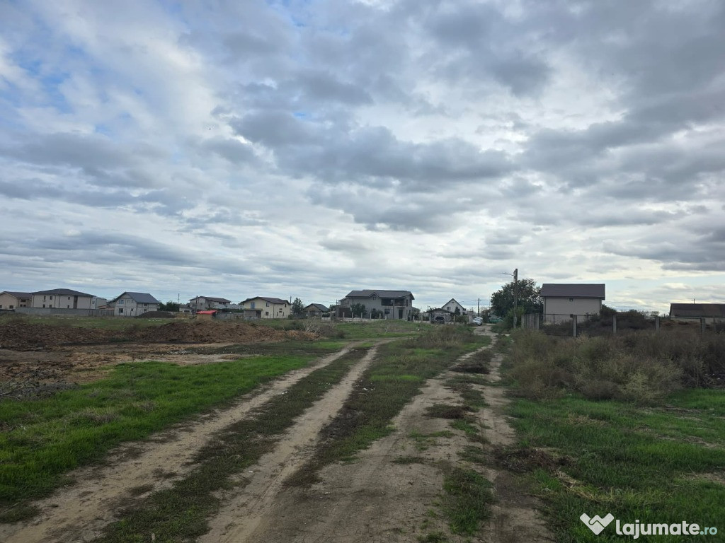 Teren de vanzare in Ovidiu