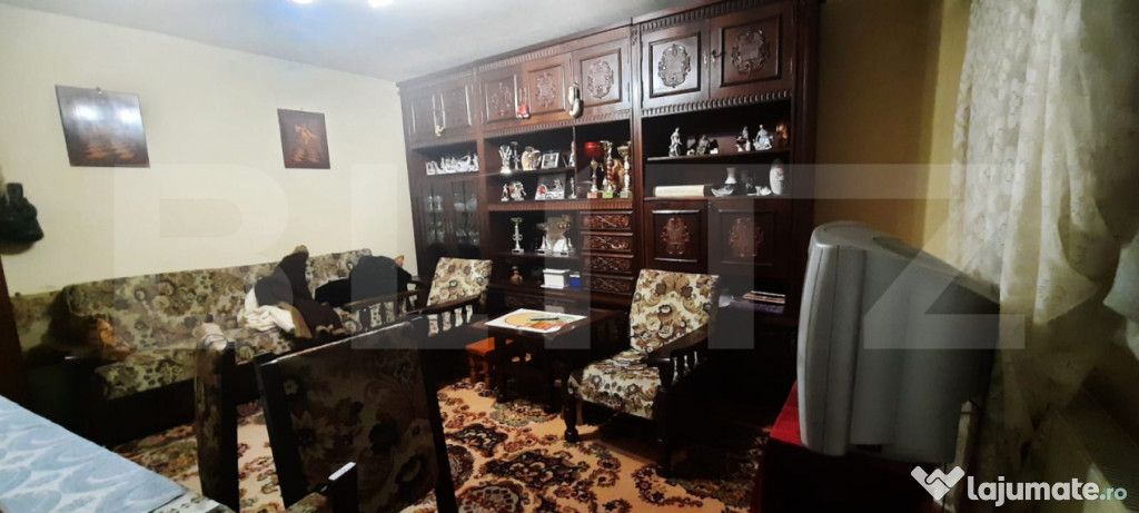 Apartament de vanzare, suprafata 68,27mp,zona Micro16 Satu M