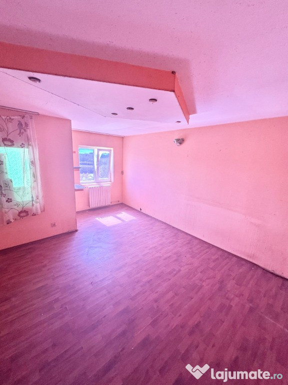 Apartament 3 camere – Bulevardul Mihai Viteazu