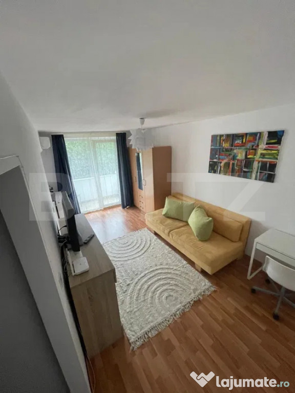Apartament 1 cameră de vânzare în centrul orașului, mobi