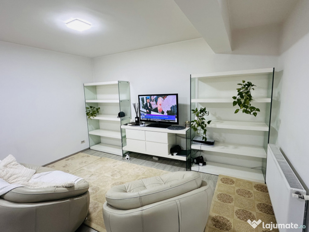 Vilă superbă Insiruita 140 mp , teren 150 mp, Apeductului,