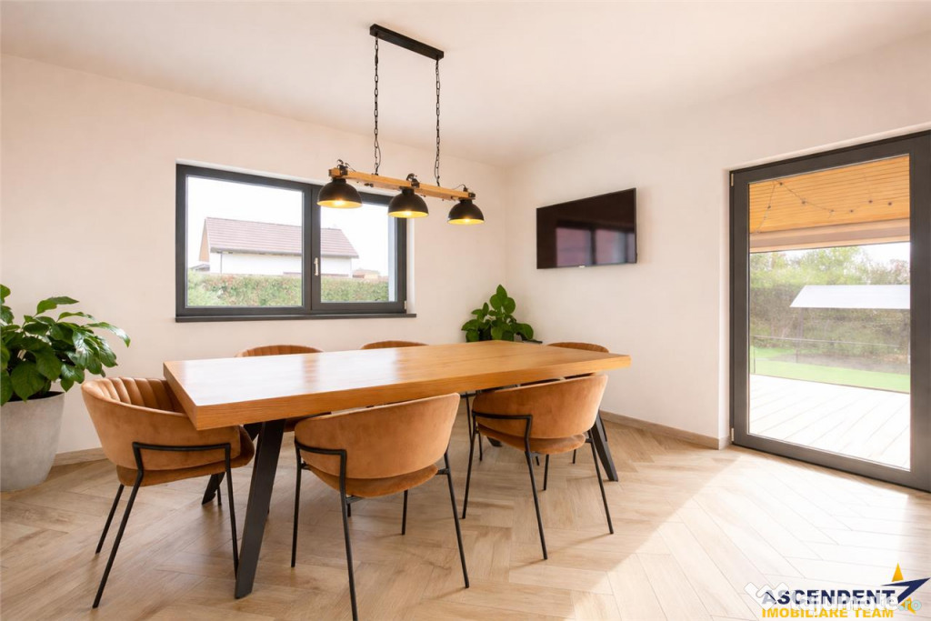 Resedinta high-tech, lot privat 1.000 mp, Tarlungeni, Brasov