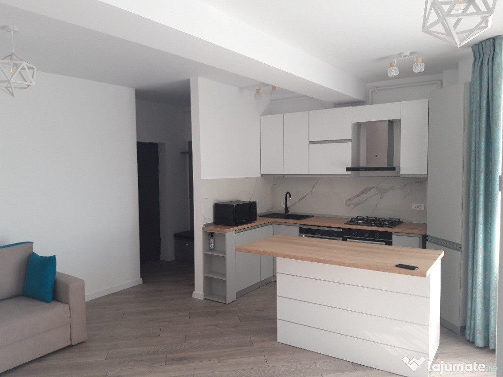 Inchiriez ap 3 cam Titan, langa parcul Titanii, Premium