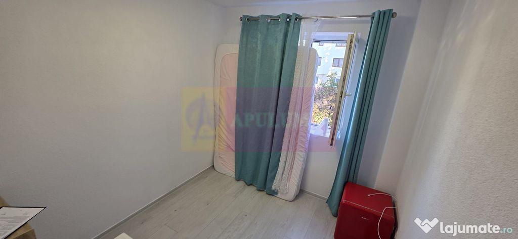 Garsoniera de vanzare in Campina, etaj 3