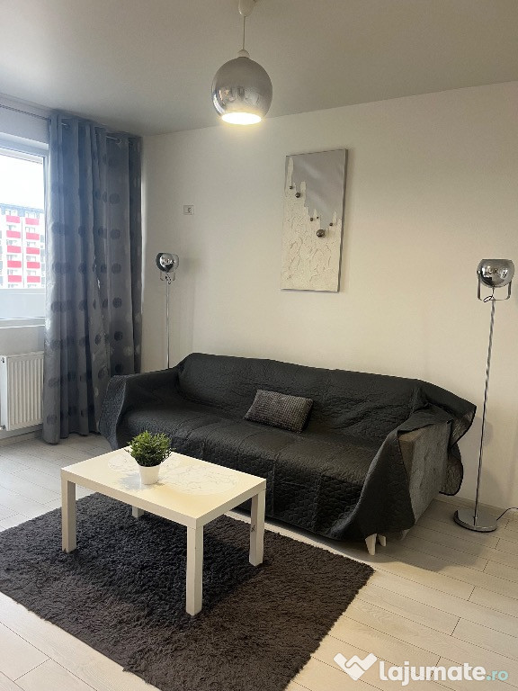 Proprietar inchirez apartament cu 2 camere in Militari Residence