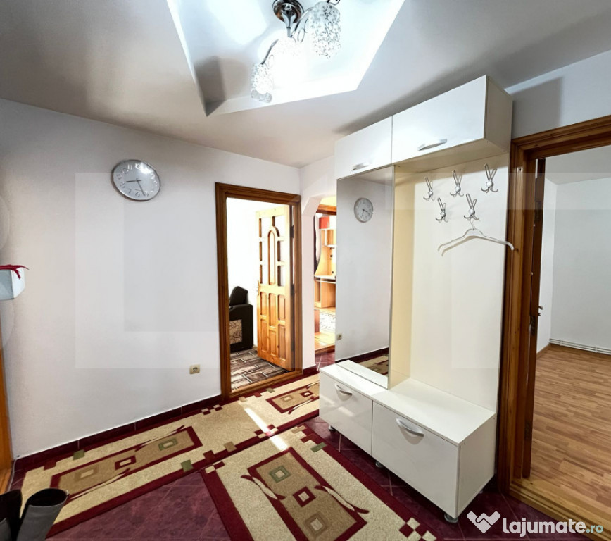 Închiriere apartament 4 camere – Botoșani