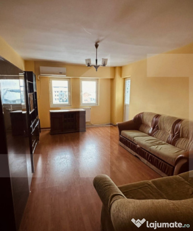 Apartament 4 camere in Alfa – gata de mutare